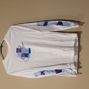 40 Long sleeve tee
